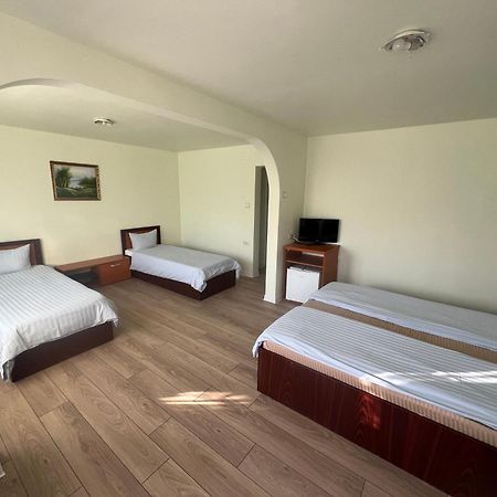 Hotel Le Baron Τιμισοάρα Εξωτερικό φωτογραφία