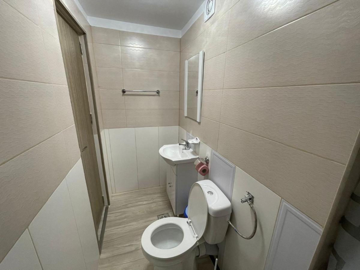 Hotel Le Baron Τιμισοάρα Εξωτερικό φωτογραφία