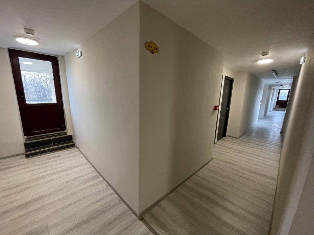Hotel Le Baron Τιμισοάρα Εξωτερικό φωτογραφία