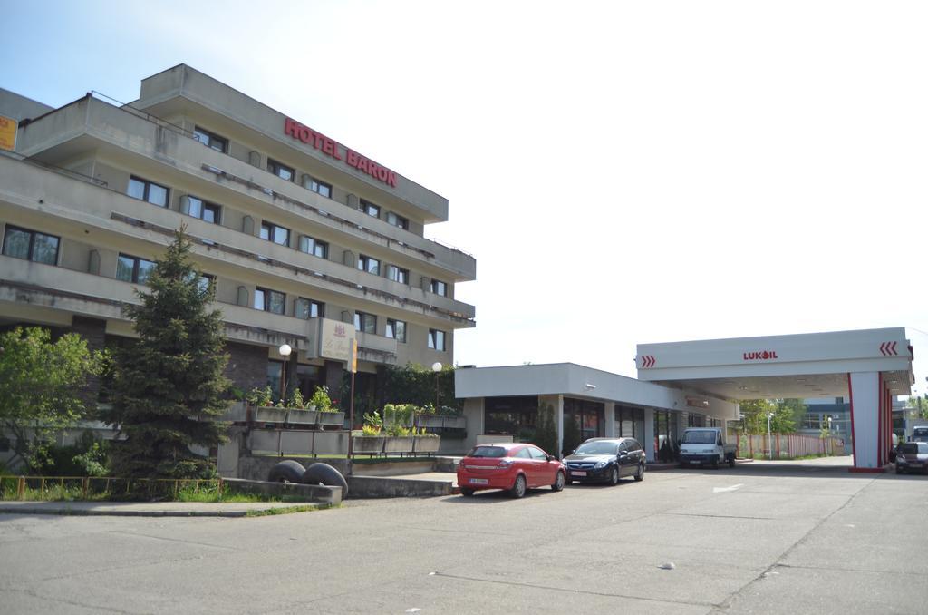 Hotel Le Baron Τιμισοάρα Εξωτερικό φωτογραφία